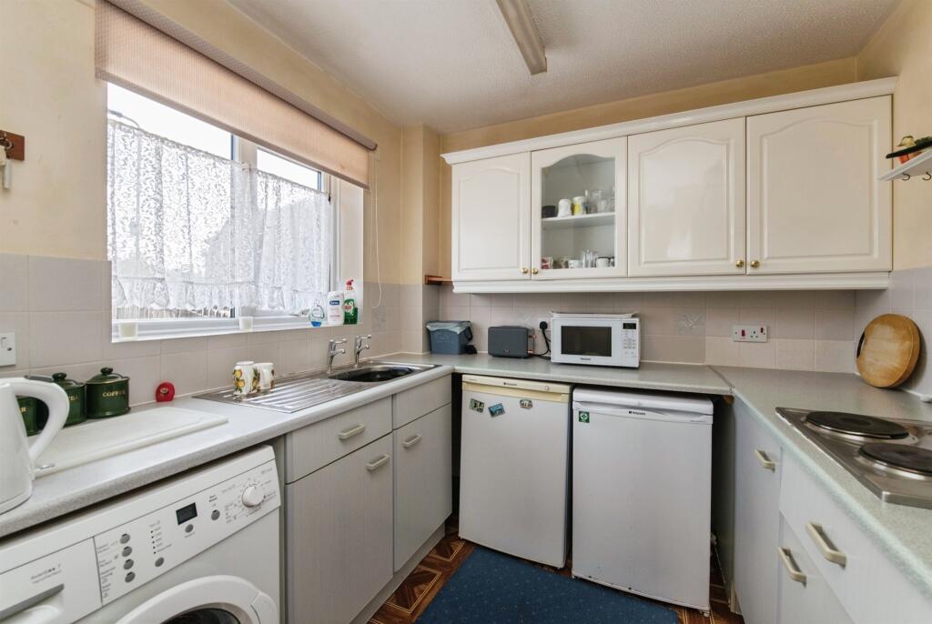 House in Exeter - View 4