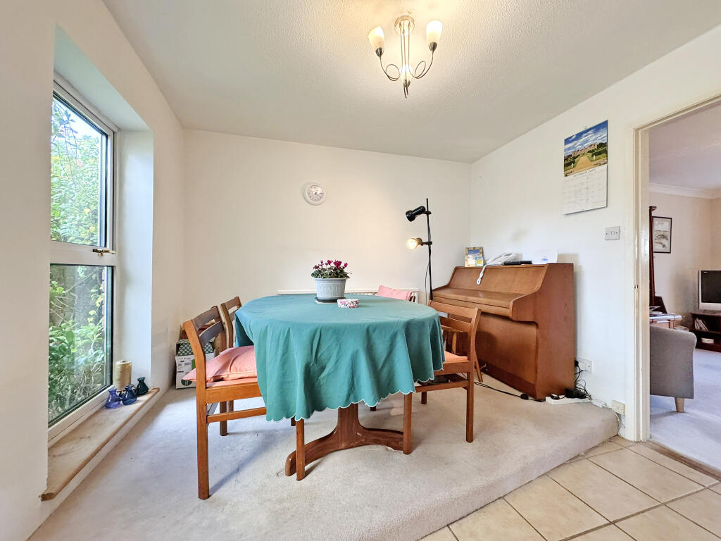 House in Southampton - View 4