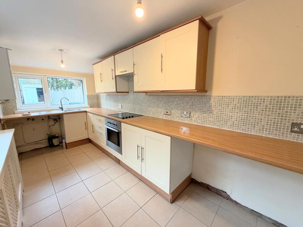 House in East Staffordshire, Horninglow and Eton - View 2