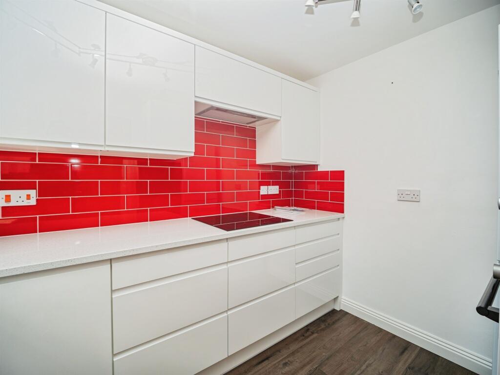 House in Dorchester, Dorset - More