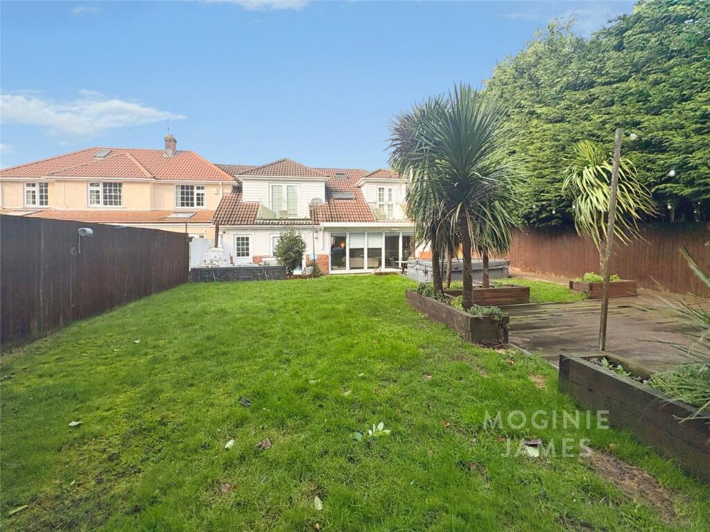 Vaendre Lane, Old St. Mellons, Cardiff photo 3