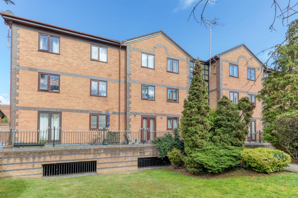 Main image of property: Queen Alexandra Road, High Wycombe, Buckinghamshire, HP11
