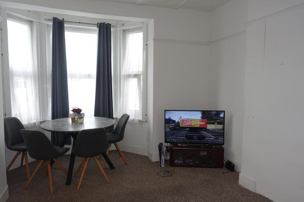 Apartment in Hastings, Trinity Triangle, Blacklands - View 2