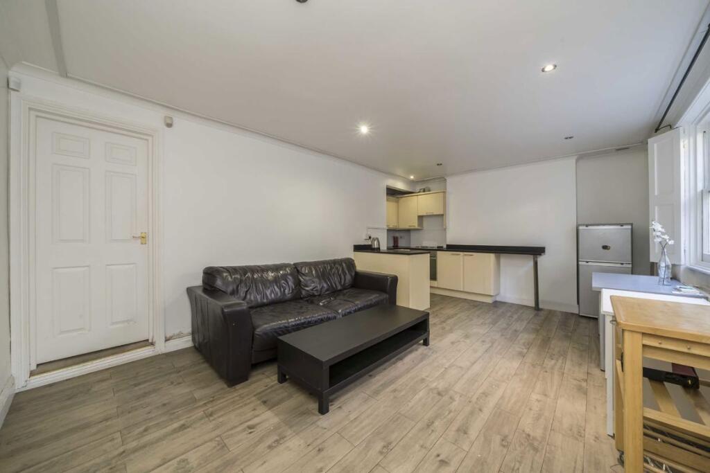 Apartment in London, Notting Hill - View 2
