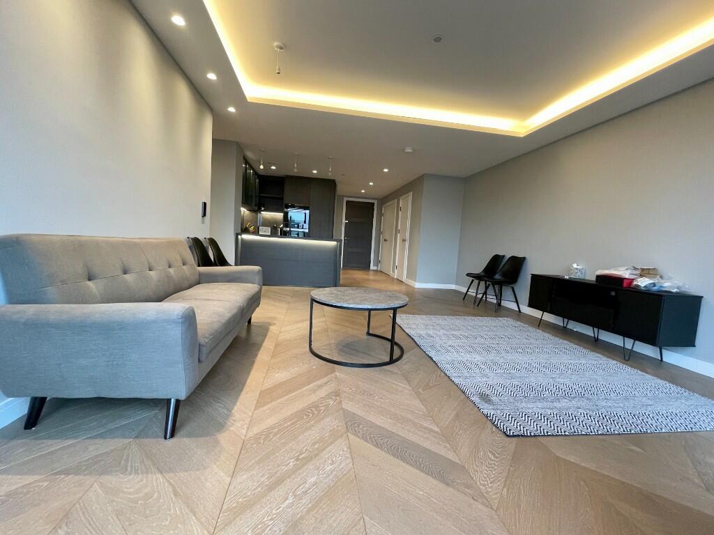 Apartment in London - View 3