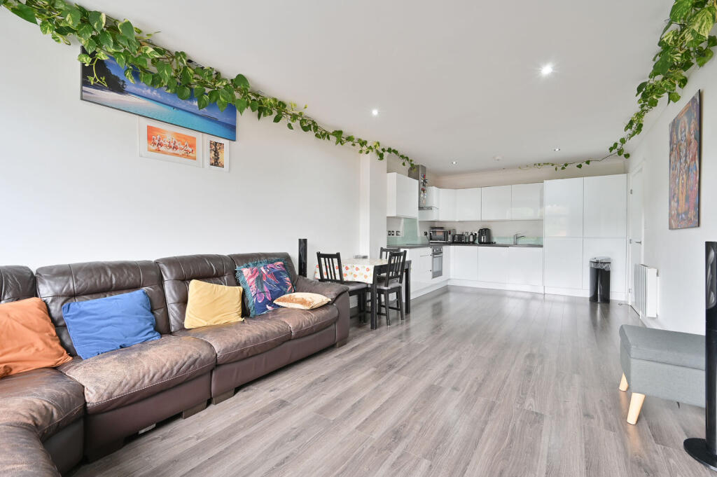 Apartment in London - View 4