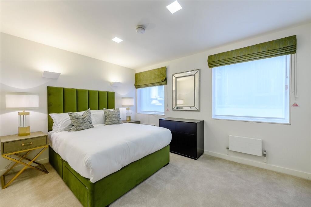 Apartment in London - More
