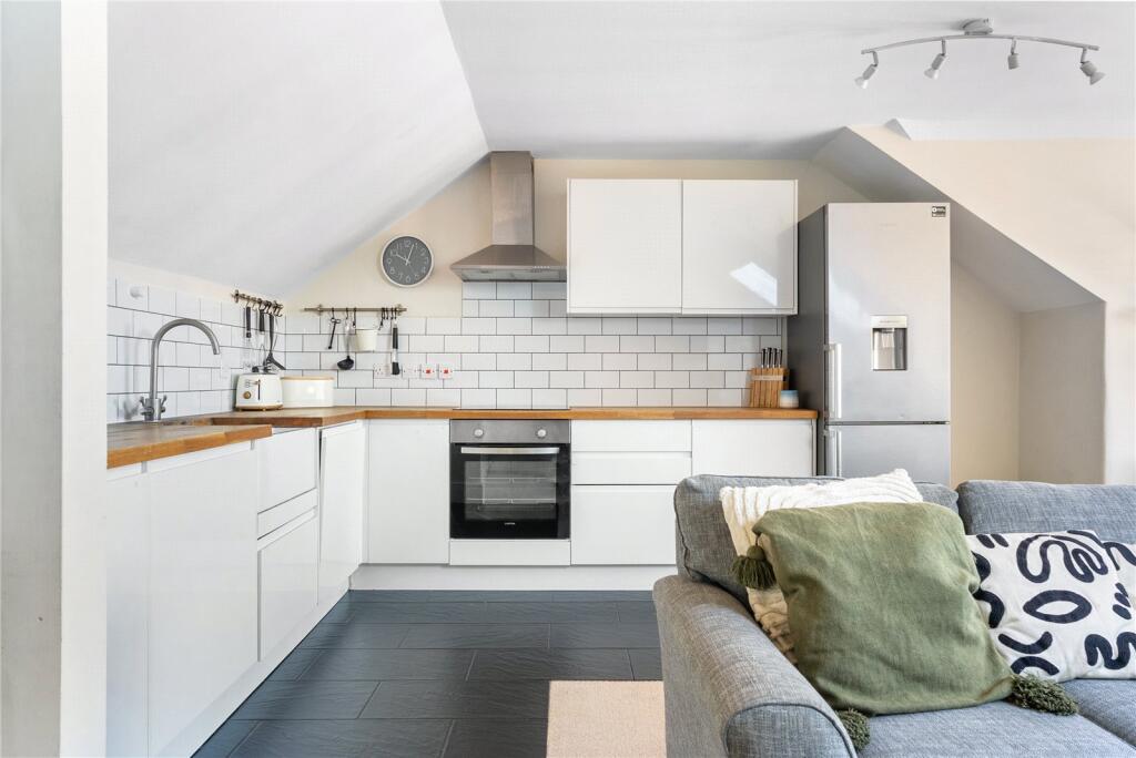 Main image of property: Thornbury Road, Brixton, SW2