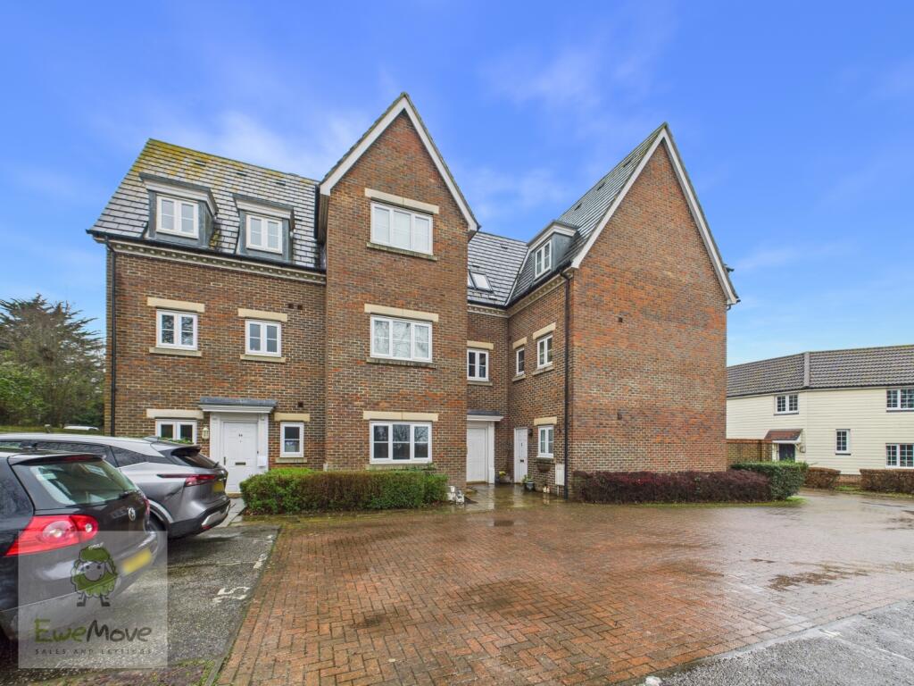 Main image of property: COE'S GREEN, CHATTENDEN, ROCHESTER, ME3 8PY