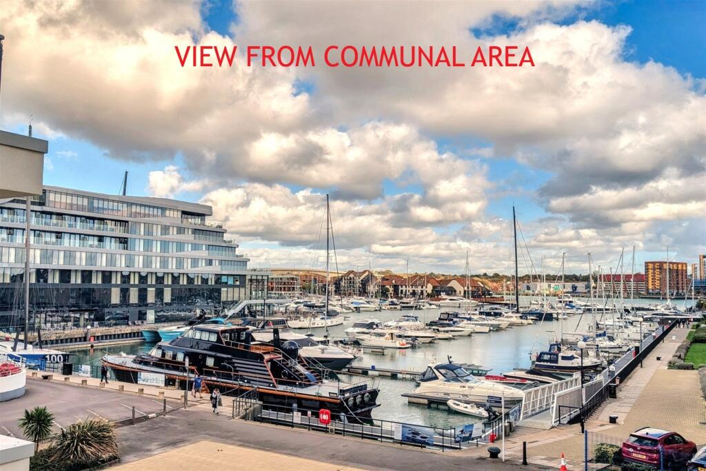 Ocean Village photo 4