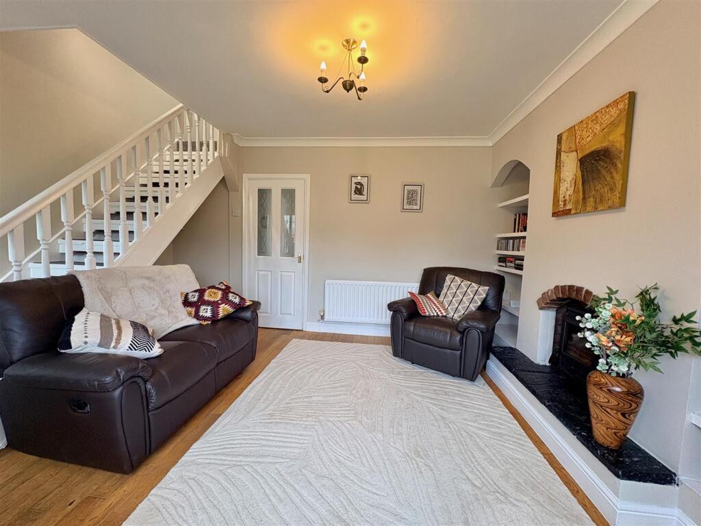 Homefield Road, Bilbrook, Wolverhampton photo 2