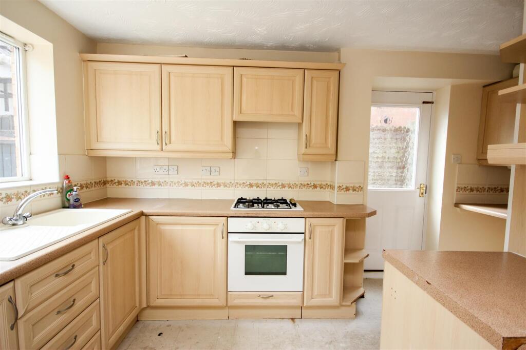 House in Wellingborough - View 2