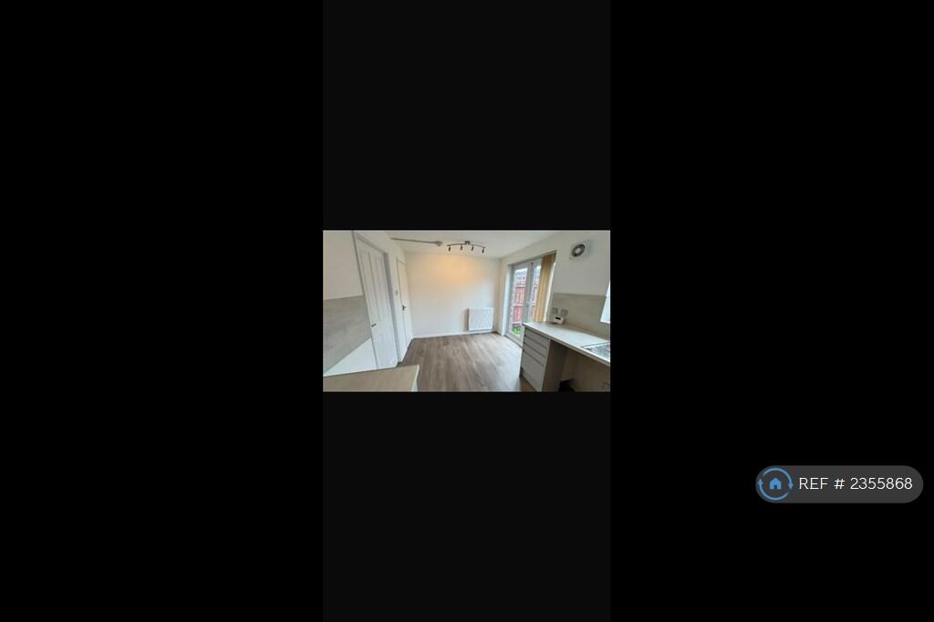 House in Airdrie, Cairnhill, Carnbroe - View 3