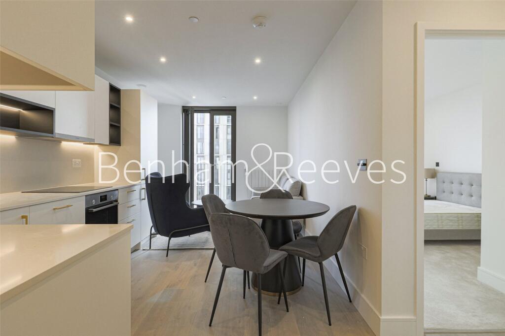 Apartment in London - View 2