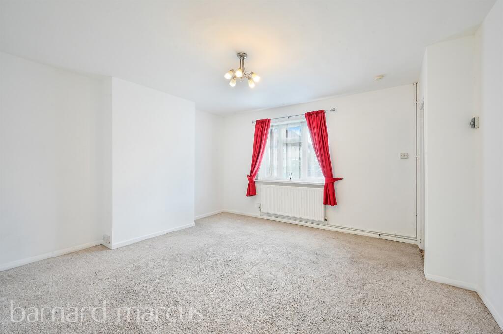 Midleton Road, New Malden photo 2