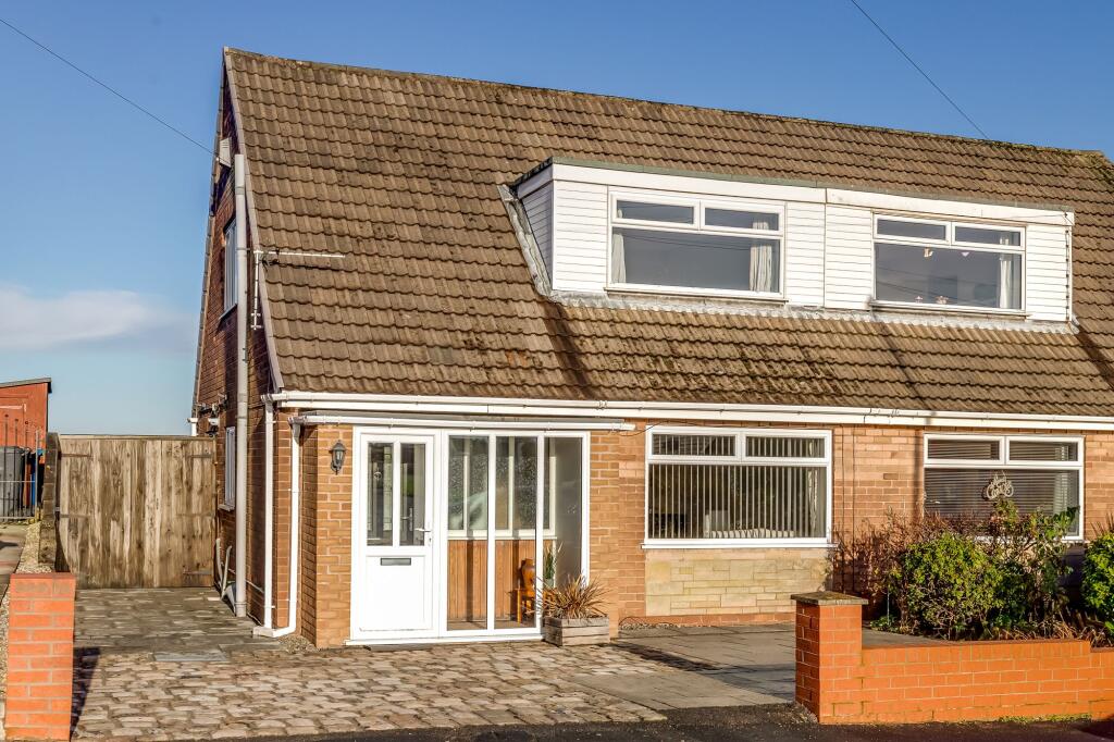 2-bed semi-detached on Sheldon Avenue, Standish, WN6, £230,000