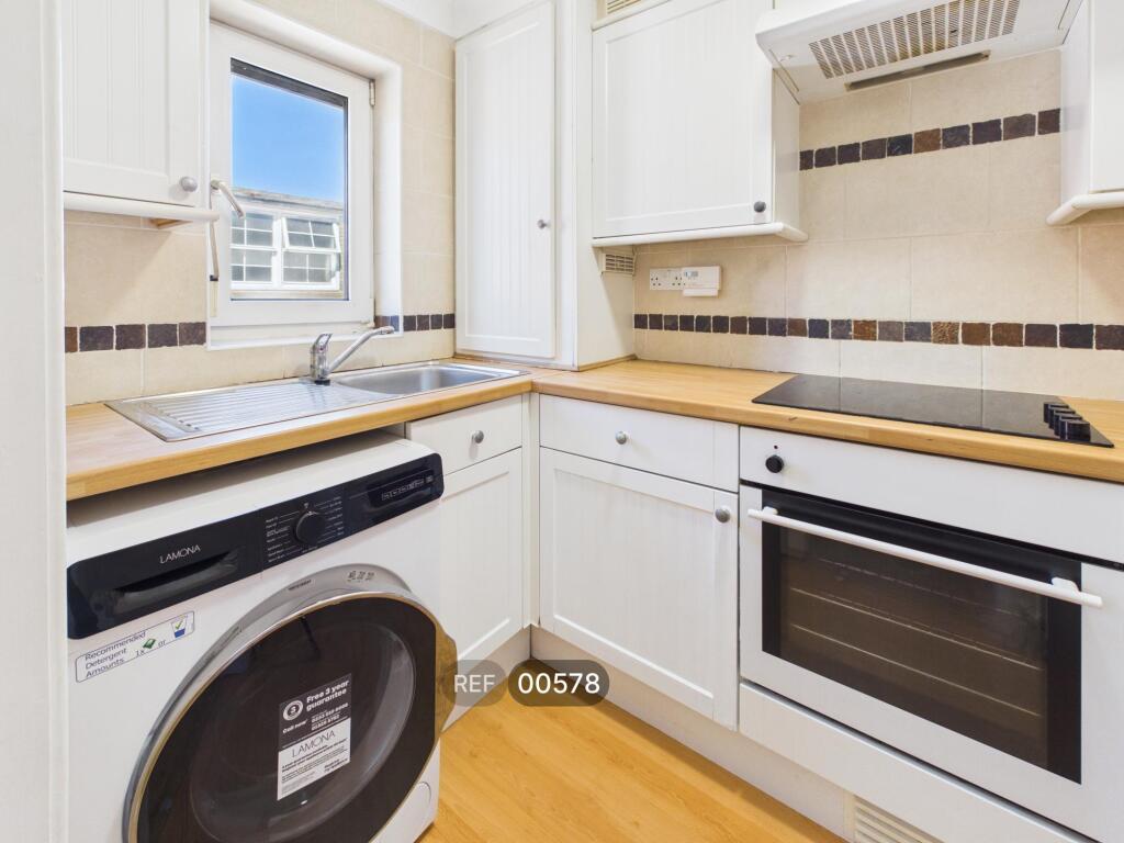 Main image of property: Trinity Court, Fish Street, Hull, HU1 2NB