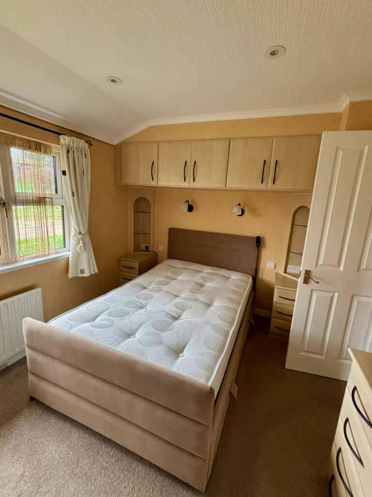Holiday Lodge in The Surrey Hills photo 5