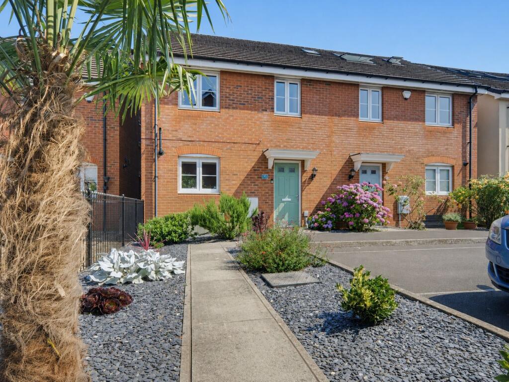 Main image of property: Ffordd Nowell, Penylan, Cardiff, CF23 9FB
