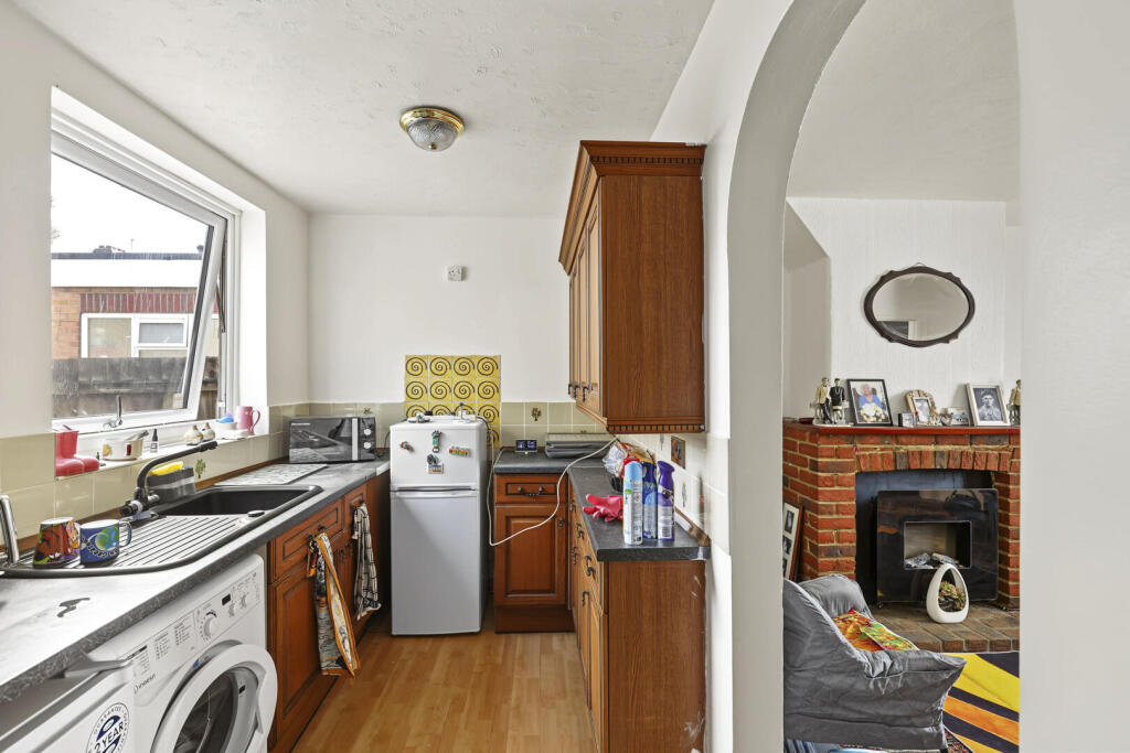House in London - View 5