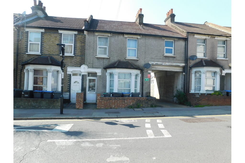 Main image of property: Sydenham Road, Croydon, Surrey