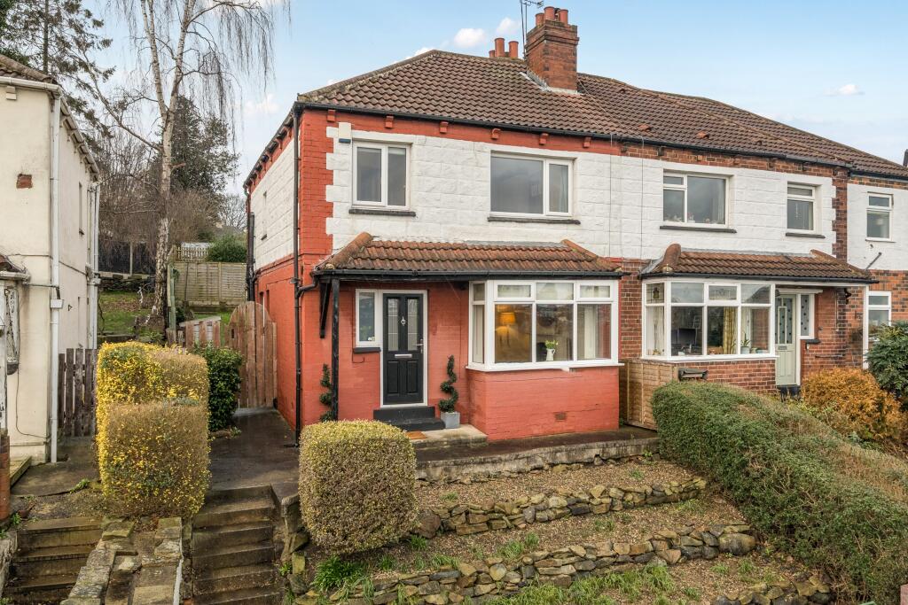 Main image of property: Roundhay Avenue, Leeds, LS8