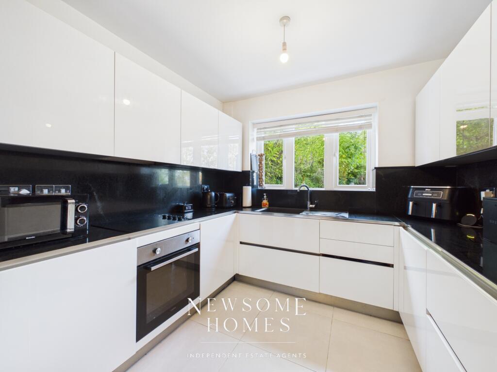 House in Chester - View 5