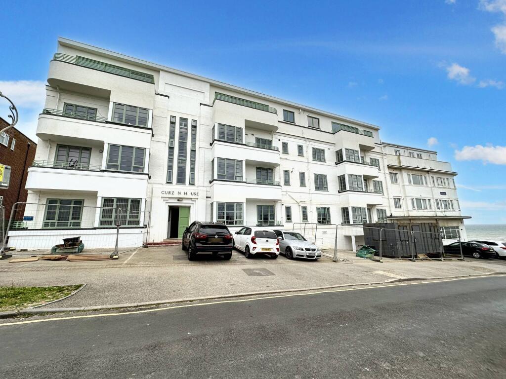 Main image of property: Curzon House, Chichester Drive East, Saltdean, BN2 8LU