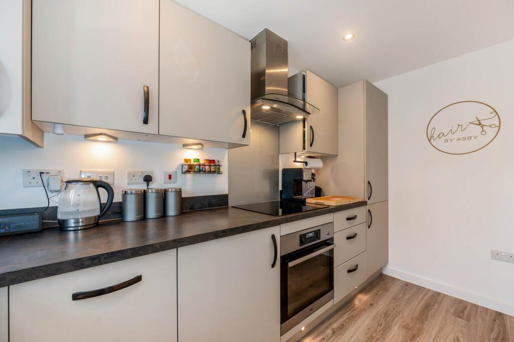 House in Chichester, East Wittering - View 4