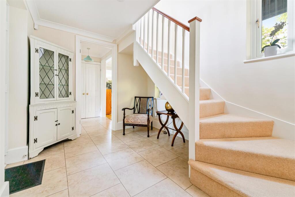 House in Bristol - View 3