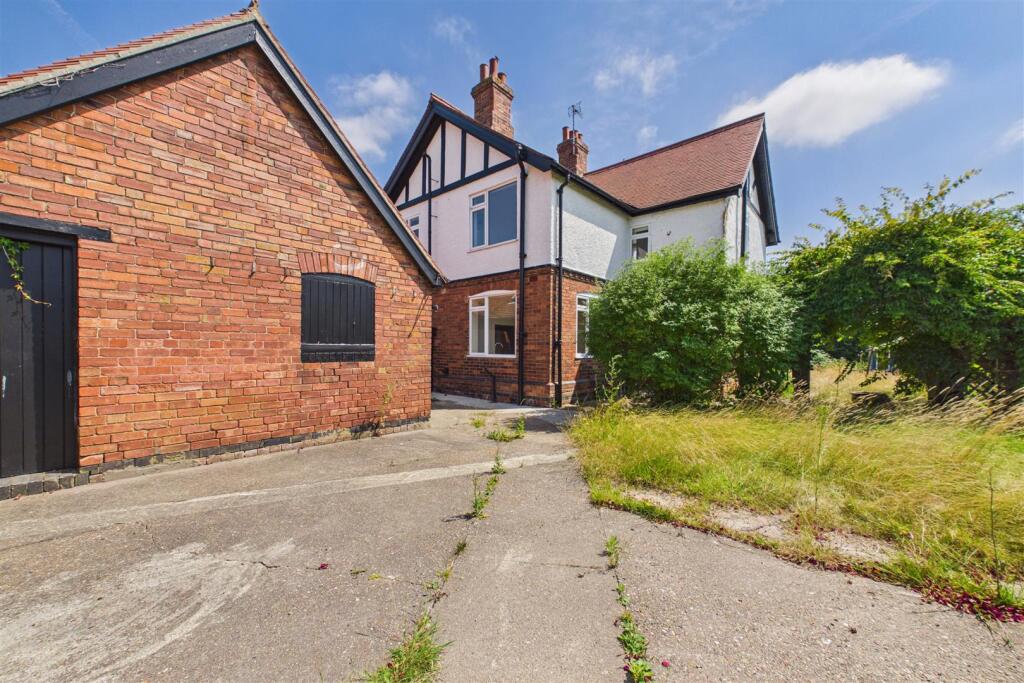 Main image of property: Town End, Laxton, Newark