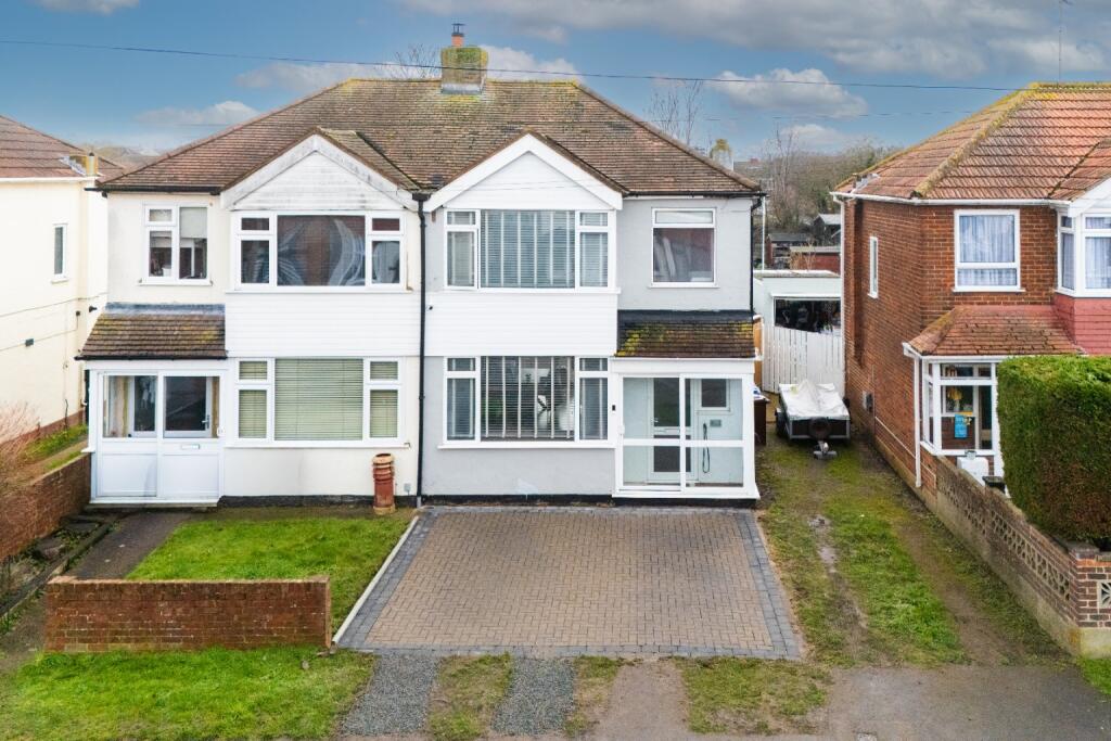 Main image of property: Noreen Avenue, Minstea-On-Sea, Sheerness, ME12 2EL