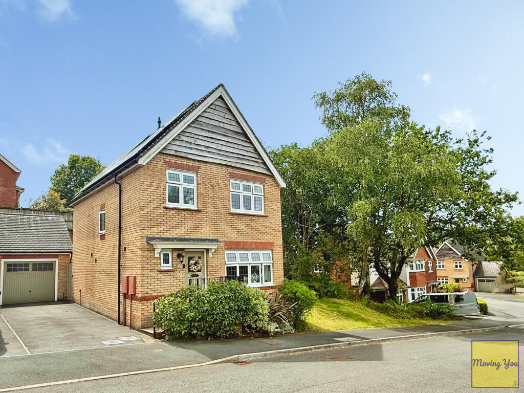 Main image of property: Bryn Morgrug, Alltwen, Pontardawe, SA8 3BE