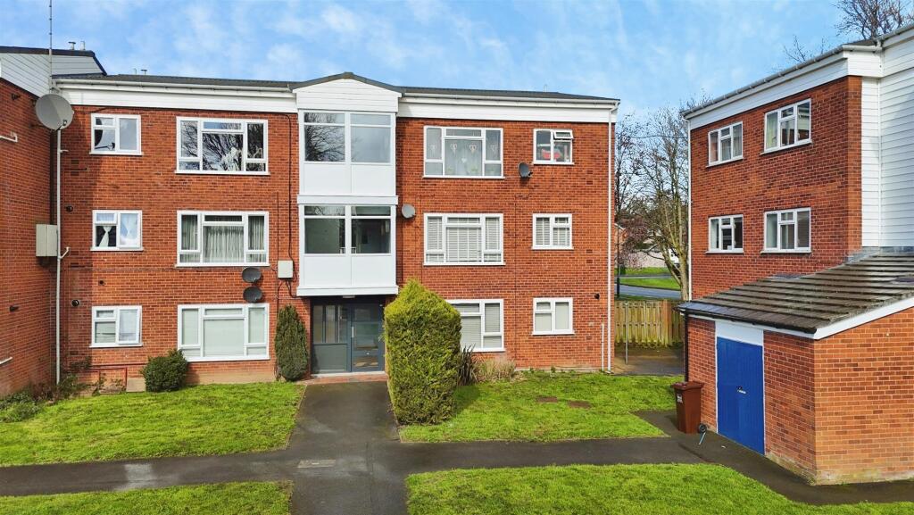 Main image of property: Harmar Close, Warwick