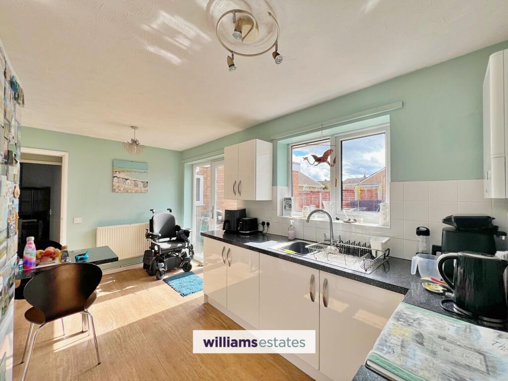 Mytton Park, Denbigh, LL16 - View 5