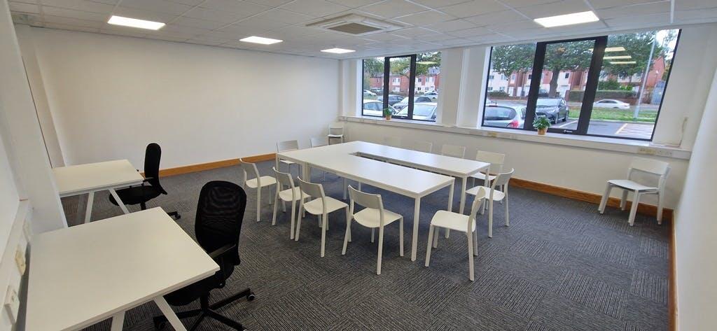 office 1.jpg