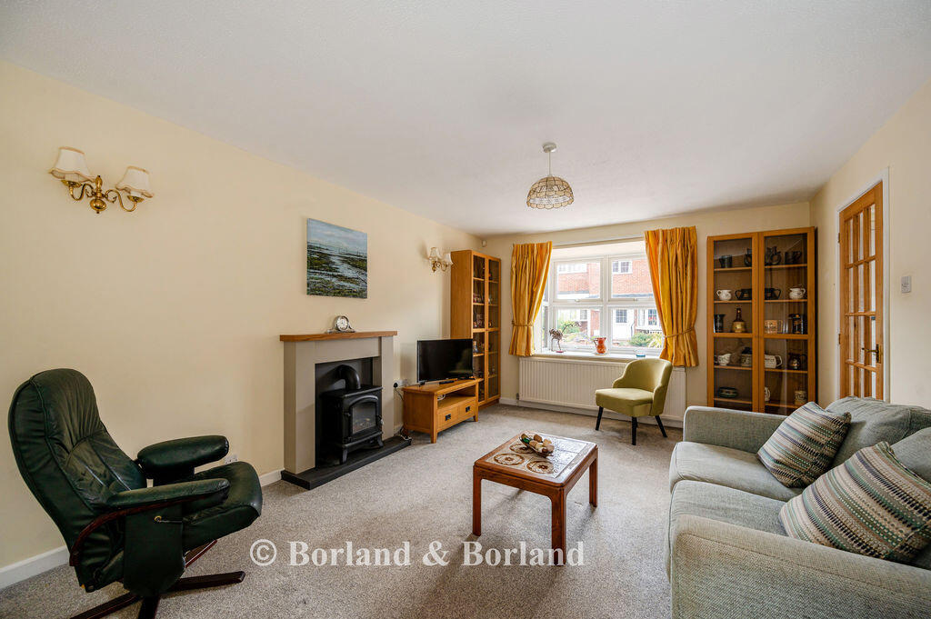 House in Havant, Emsworth - More