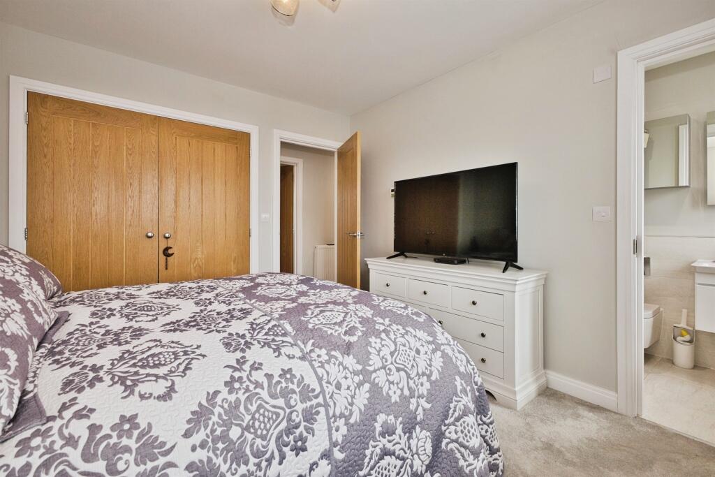 Additional image 10 of Southern Way, YEOVIL