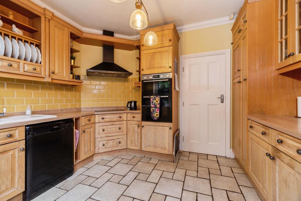 House in Stockton-on-Tees - View 2