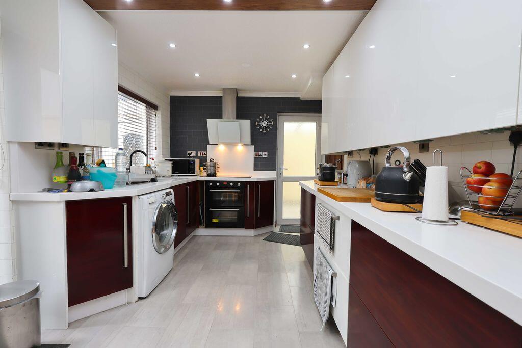 House in Clevedon, East Clevedon - More
