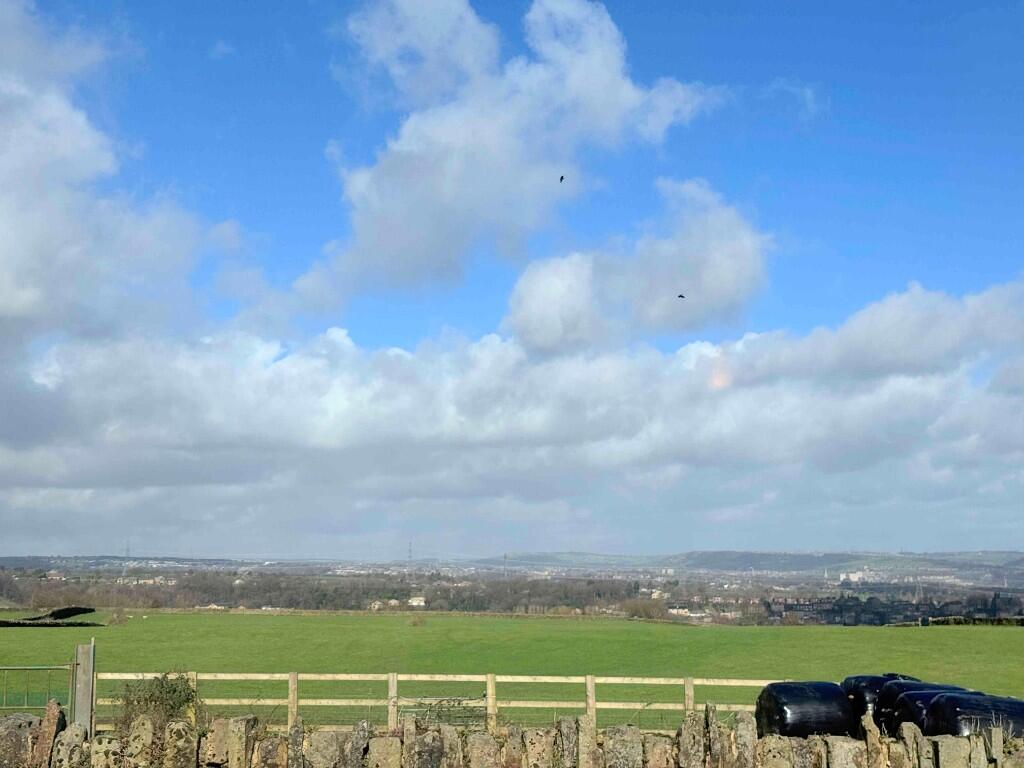 360a Stainland Road, Stainland, HX4 9EH photo 3
