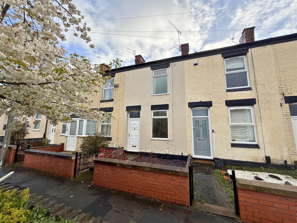 Lloyd Street, Stockport photo 2