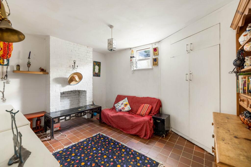 House in Dover - View 5