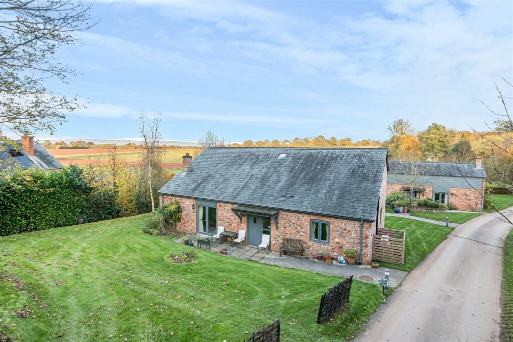 2-bed house on Nynehead Court, Nynehead, Wellington, £475,000