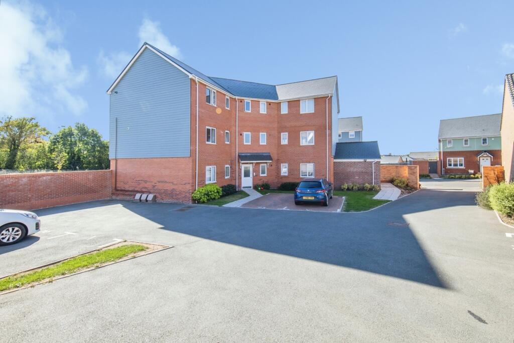 Apartment in Hadleigh - View 4