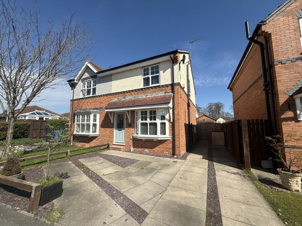 Main image of property: Badminton Close, Bridlington, East Yorkshire, YO16