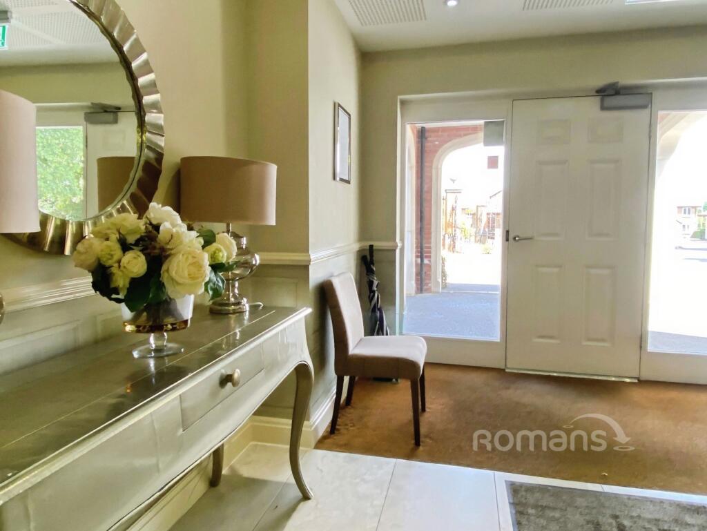 Woolf Drive, Wokingham, Berkshire - View 3