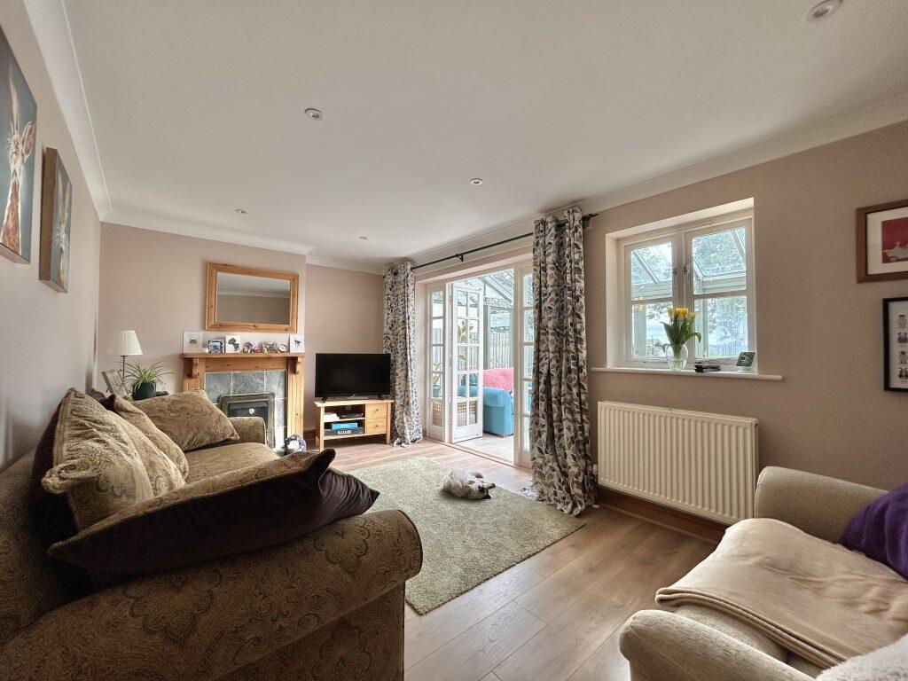 House in Chilthorne Domer, Somerset - View 4