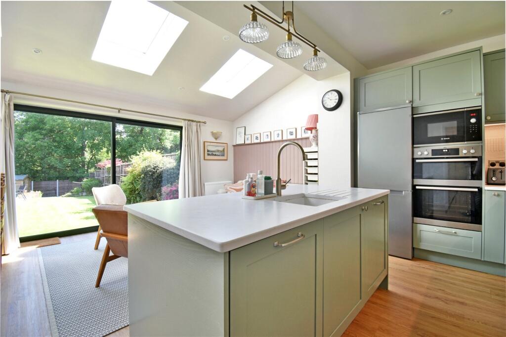 House in Stockport, Heaton Mersey, The Four Heatons - View 3