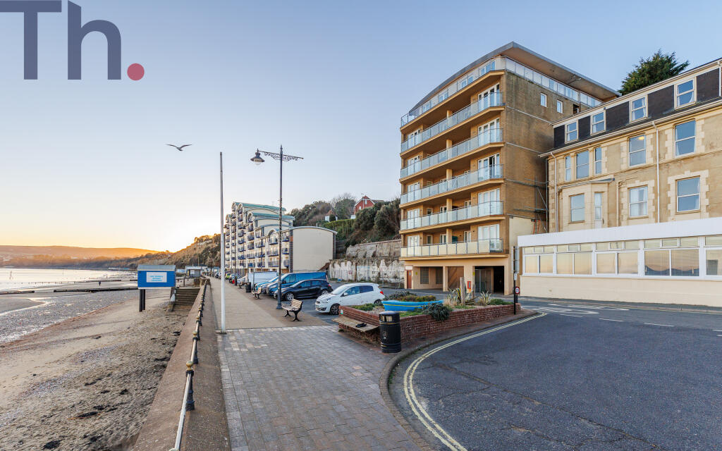Apartment in Portsmouth - View 2